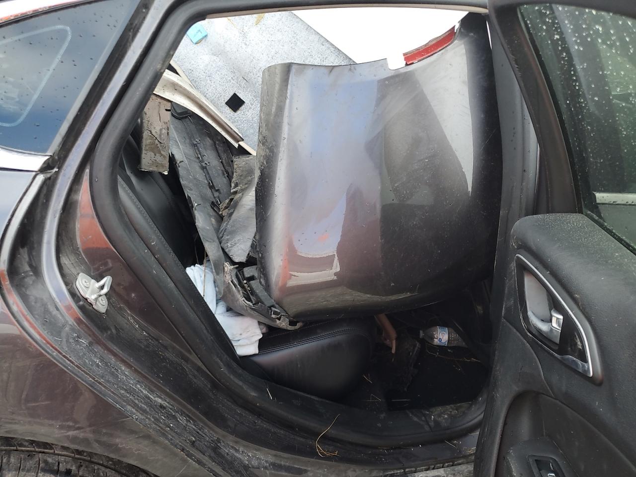 2016 Chrysler 200 C VIN: 1C3CCCCBXGN147477 Lot: 64024095