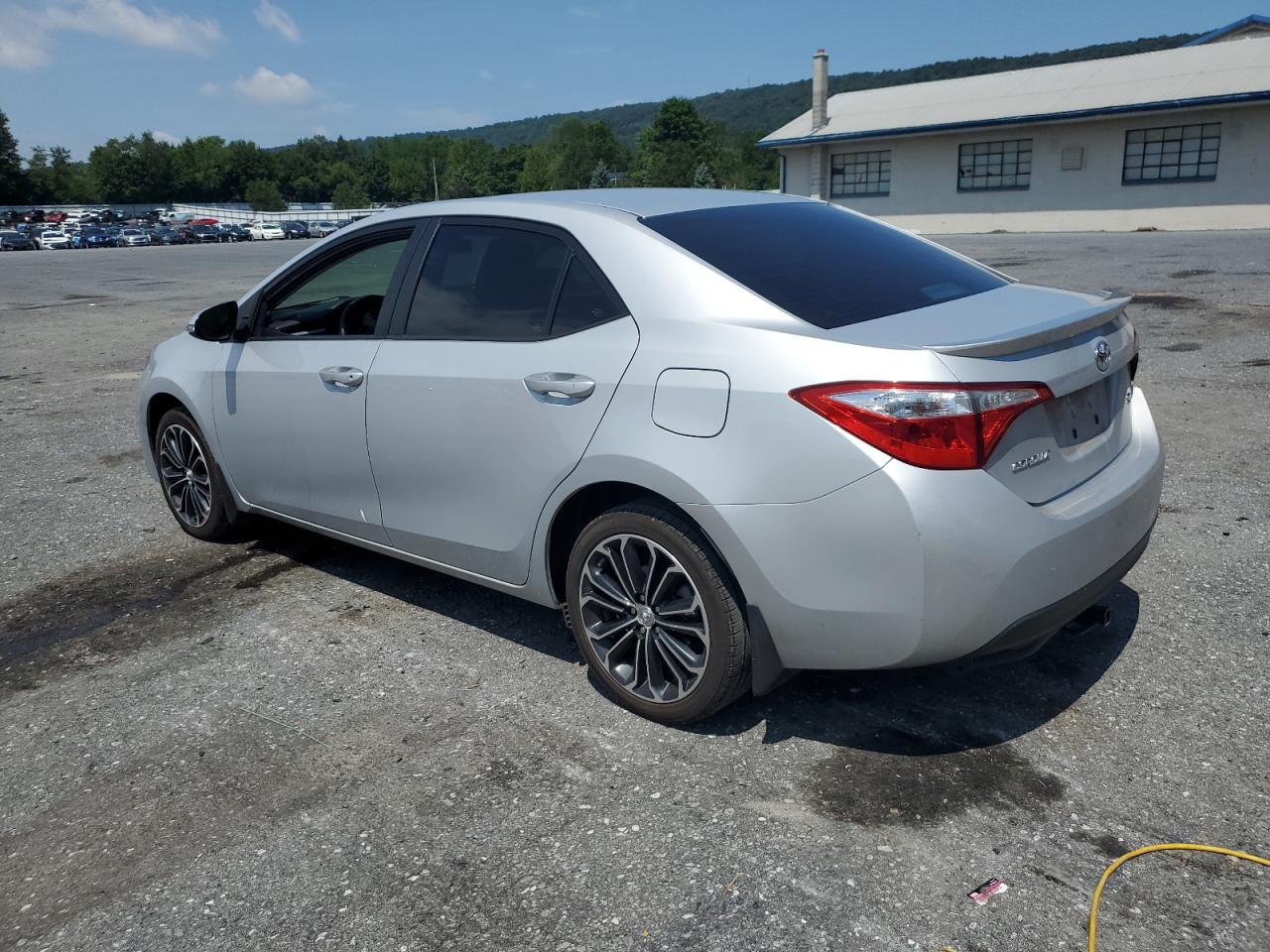2t1burhexfc446737 2T1BURHEXFC446737 2015 Toyota Corolla L