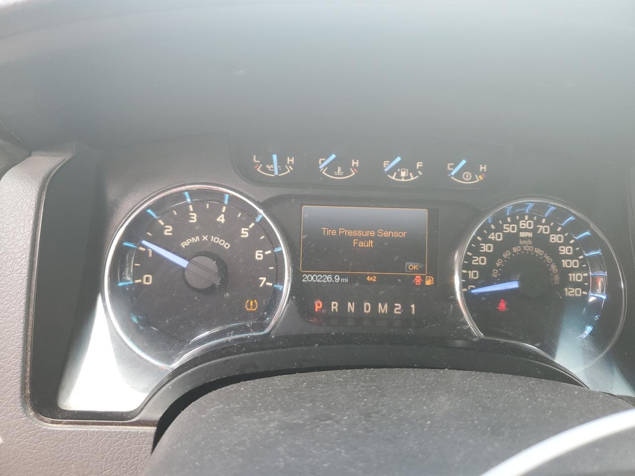 2011 Ford F150 Super Cab VIN: 1FTFX1EF0BFA49692 Lot: 65985065