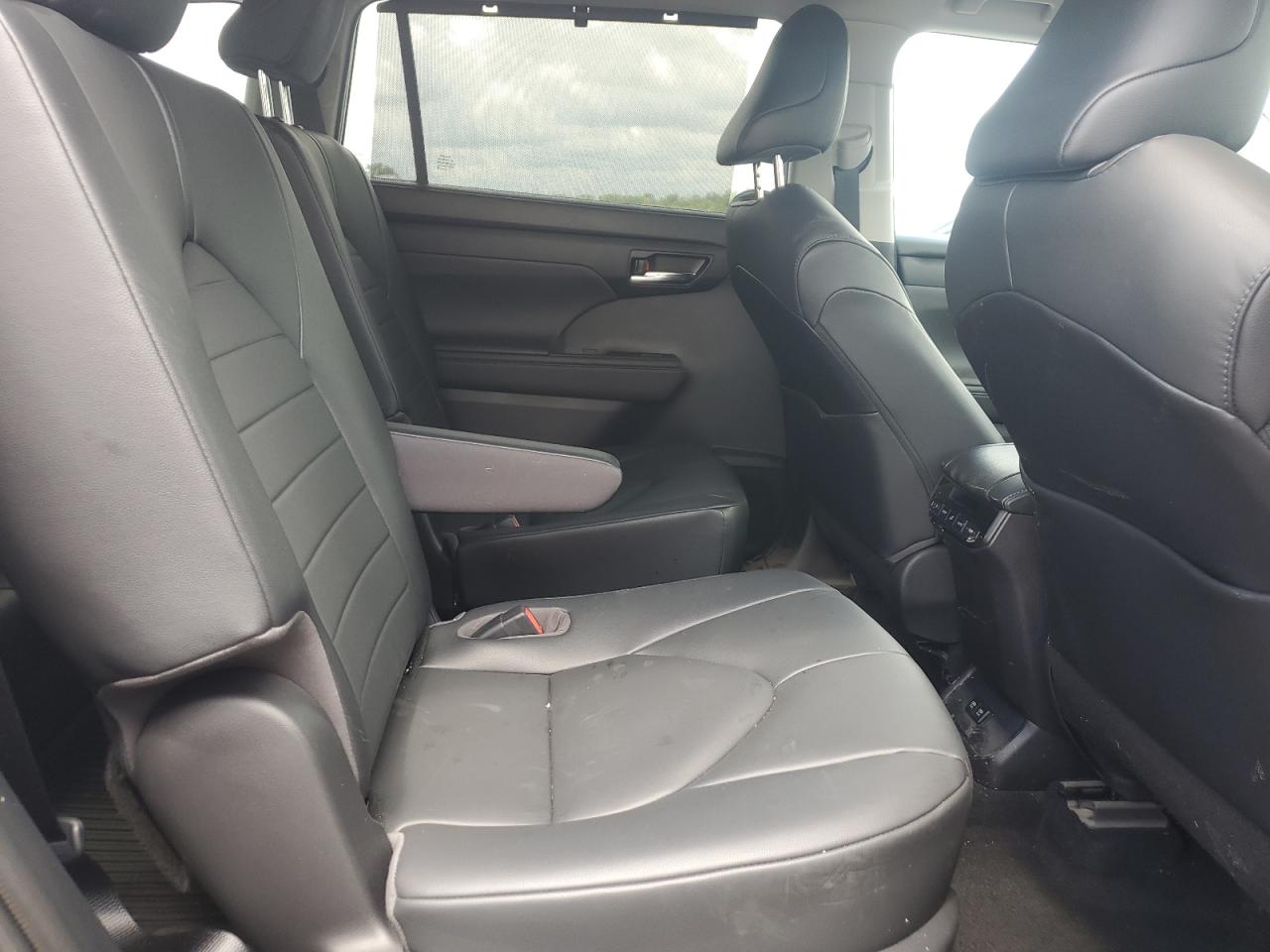 2020 Toyota Highlander Xle VIN: 5TDGZRBH7LS515056 Lot: 64792315
