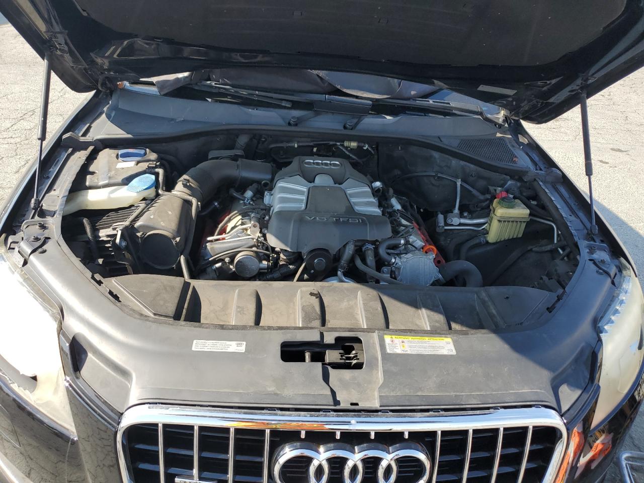 2013 Audi Q7 Premium Plus VIN: WA1LGAFE8DD002556 Lot: 64872255