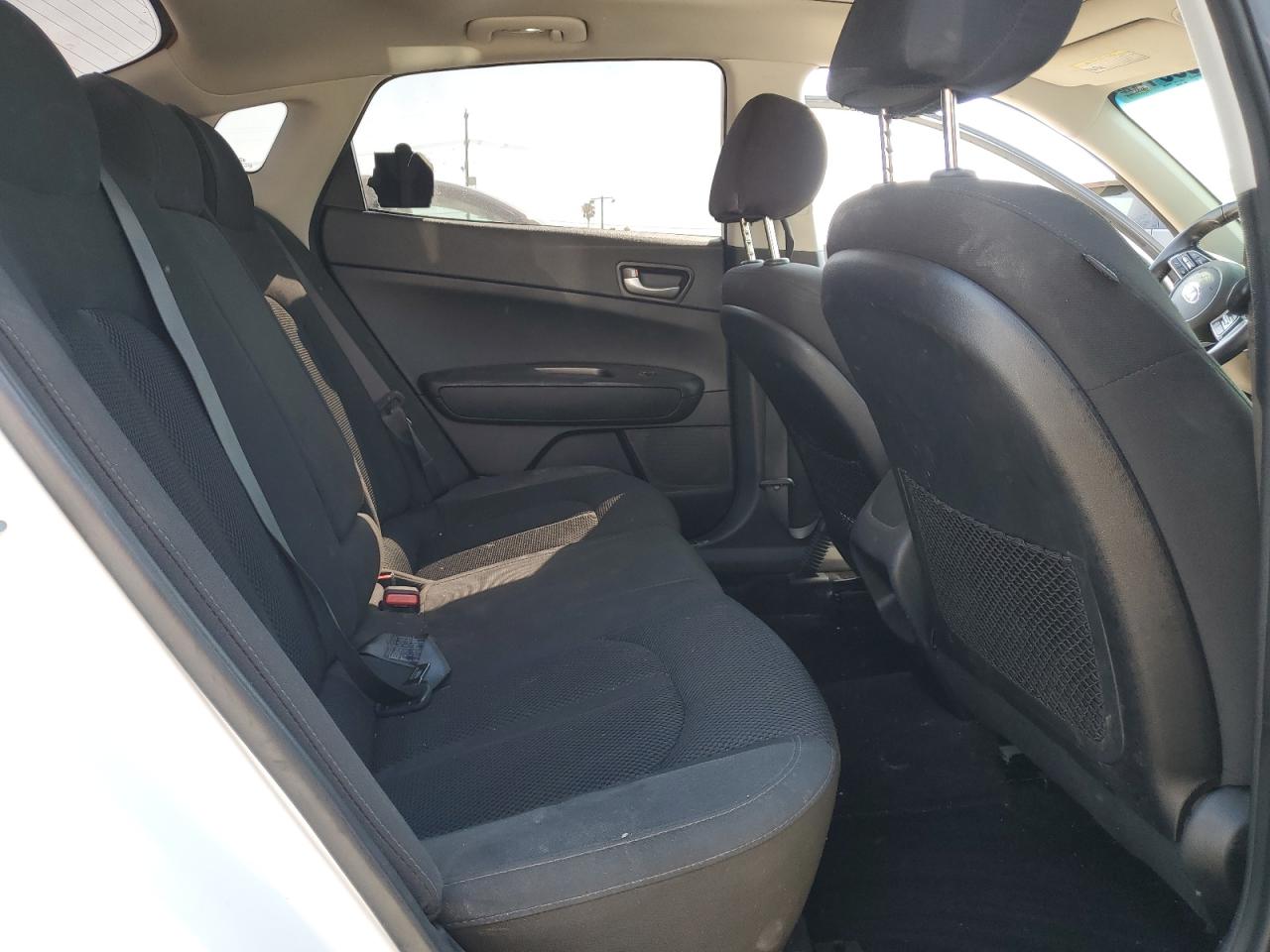 2019 Kia Optima Lx VIN: 5XXGT4L33KG308560 Lot: 65063915