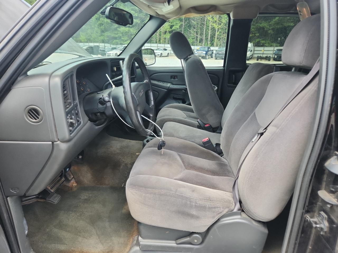 2004 GMC New Sierra C1500 VIN: 2GTEC19V741126562 Lot: 64492065