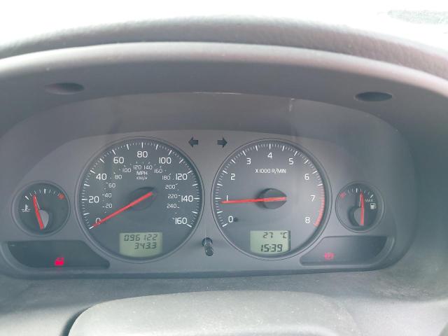 2003 VOLVO V40 S
