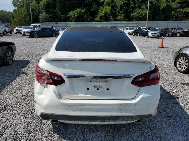  NISSAN ALTIMA 2018 Белы