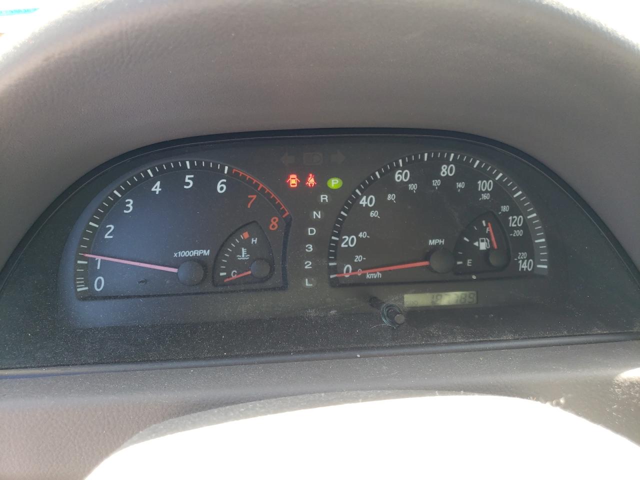 2003 Toyota Camry Le VIN: 4T1BF30K93U051404 Lot: 64195365