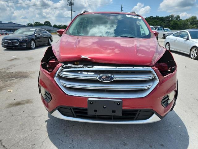  FORD ESCAPE 2017 Czerwony