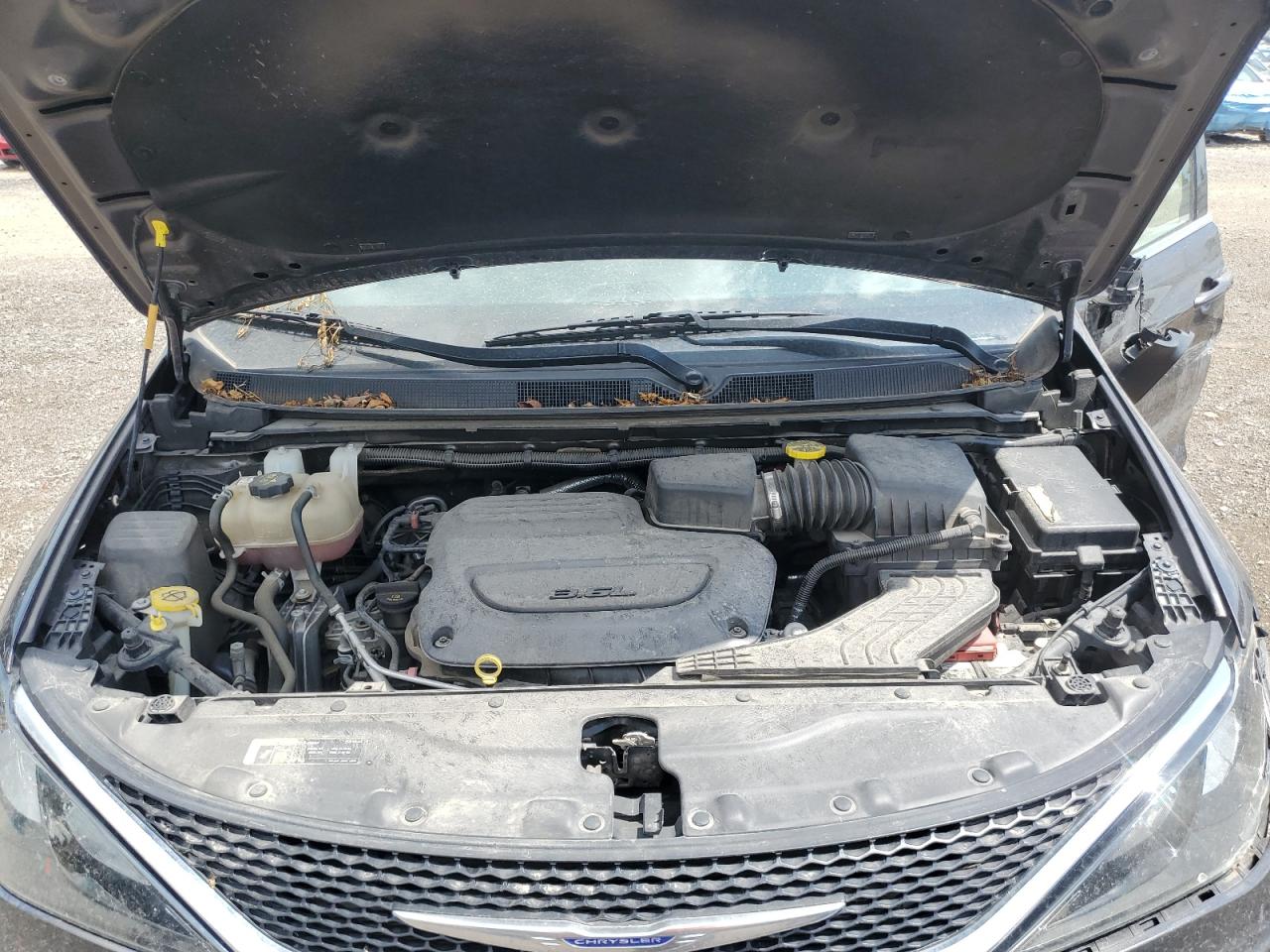 2020 Chrysler Voyager Lxi VIN: 2C4RC1DG5LR261257 Lot: 64082755