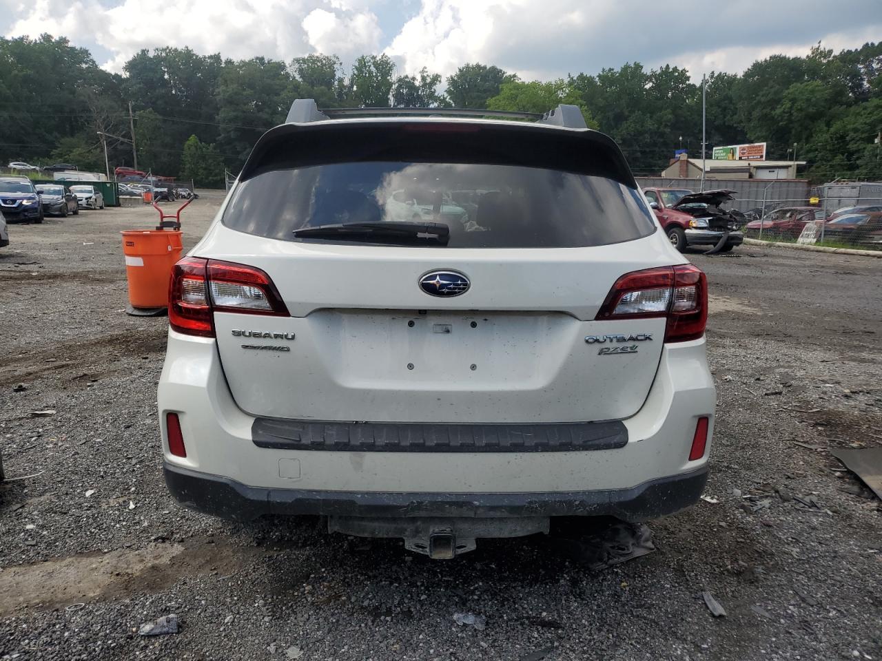 2015 Subaru Outback 2.5I Limited VIN: 4S4BSANC3F3356151 Lot: 64568235