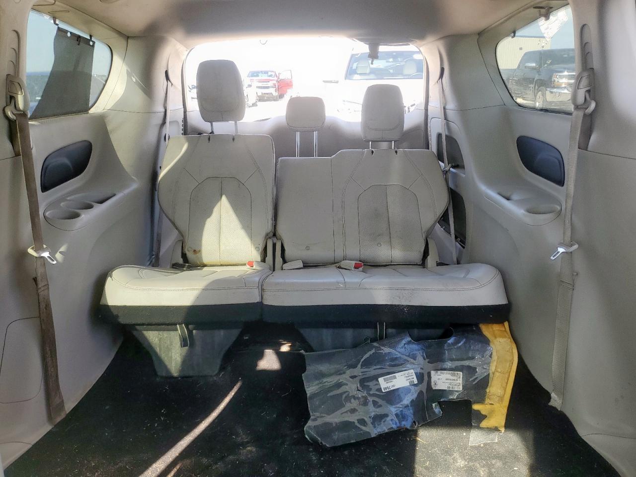 2021 Chrysler Pacifica Touring L VIN: 2C4RC1BG0MR592090 Lot: 64878715