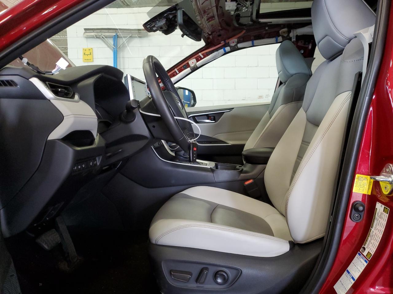 2021 Toyota Rav4 Xle Premium VIN: 2T3A1RFV2MW209590 Lot: 65406985