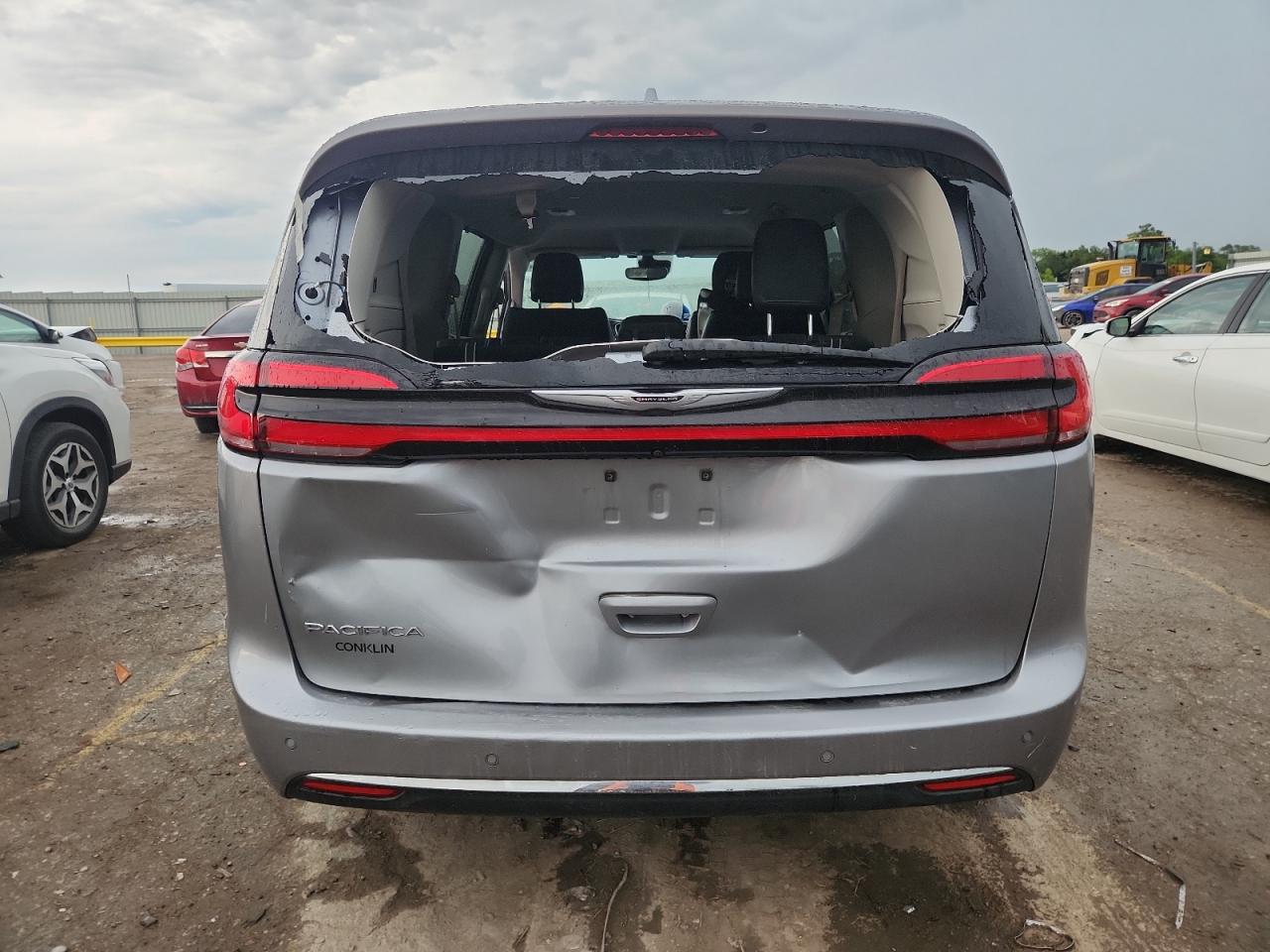 2021 Chrysler Pacifica Touring L VIN: 2C4RC1BGXMR542961 Lot: 65393655