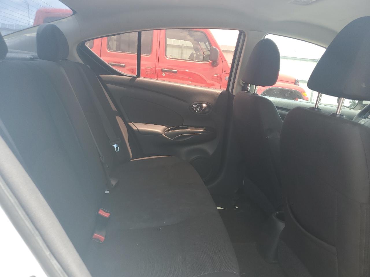 2013 Nissan Versa S VIN: 3N1CN7AP2DL867561 Lot: 65336105