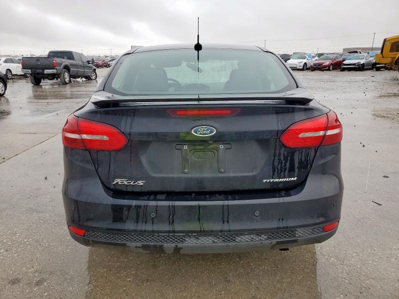  FORD FOCUS 2017 Black