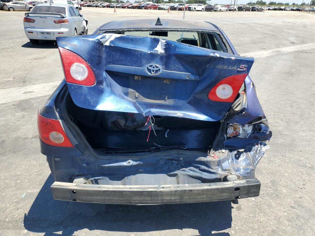 2005 Toyota Corolla Ce VIN: 1NXBR32E85Z498467 Lot: 64028265