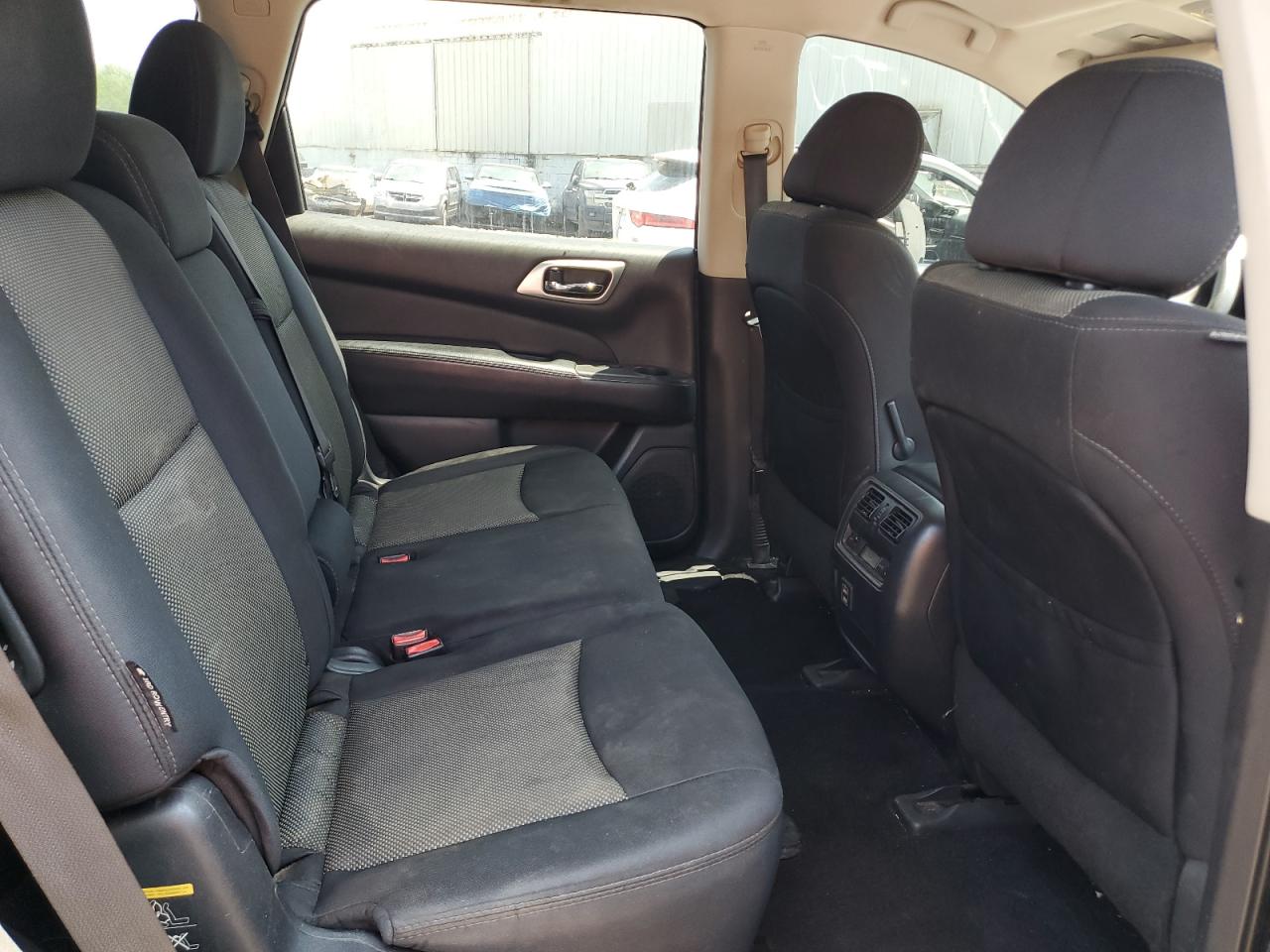 2018 Nissan Pathfinder S VIN: 5N1DR2MM9JC665314 Lot: 64048565
