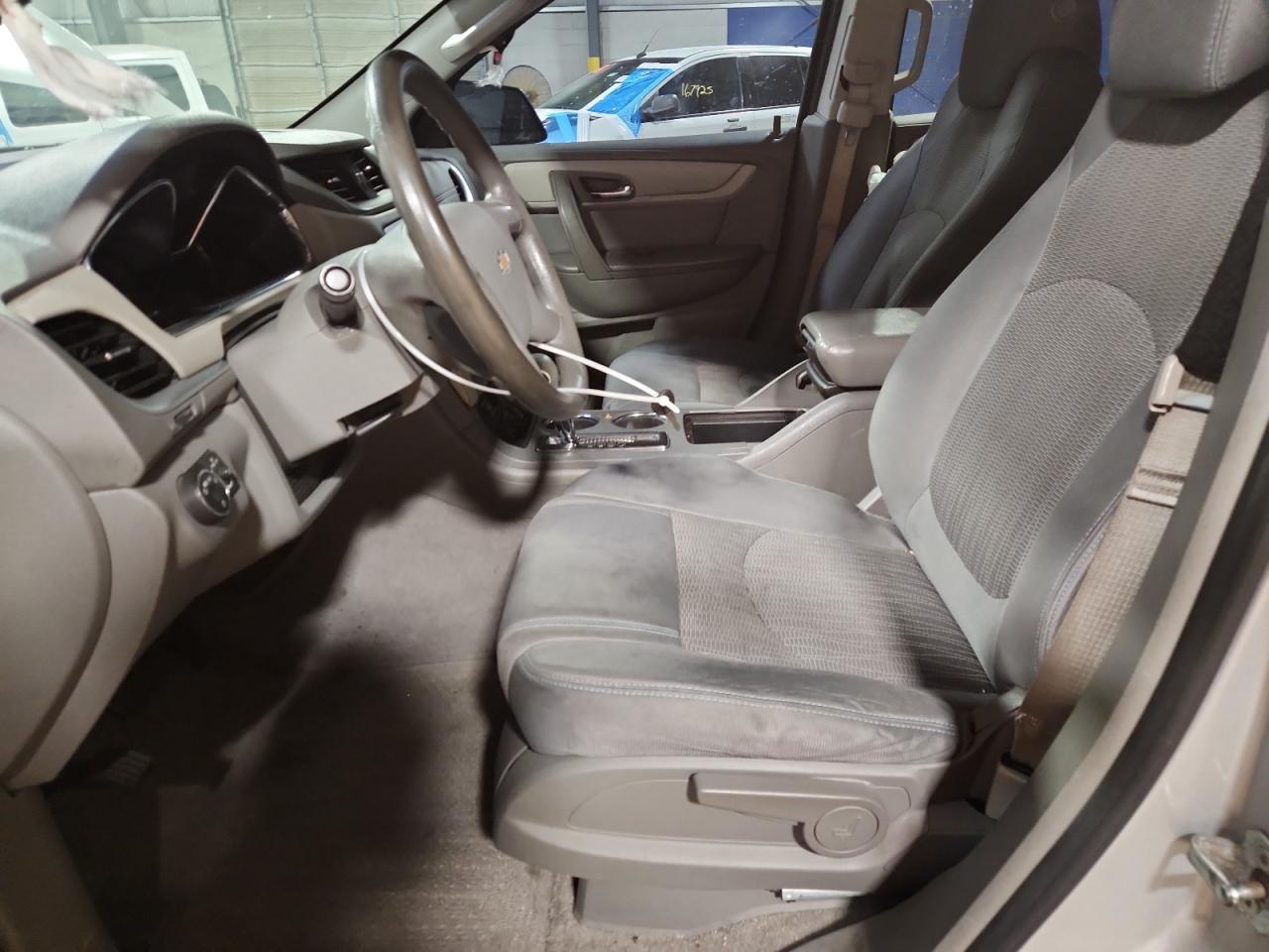 2017 Chevrolet Traverse Ls VIN: 1GNKRFED1HJ239244 Lot: 64173875