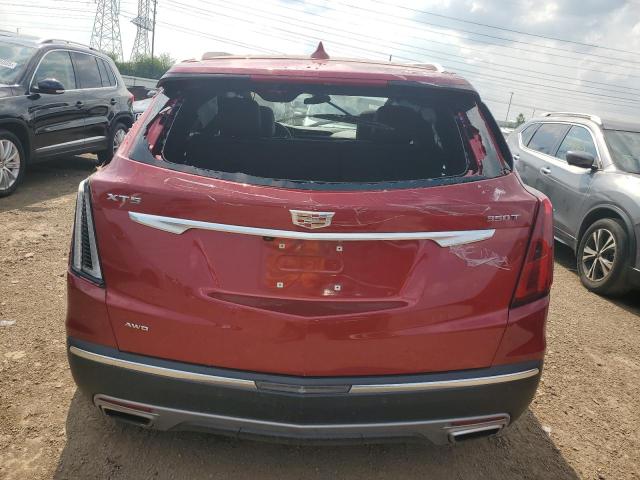  CADILLAC XT5 2024 Красный