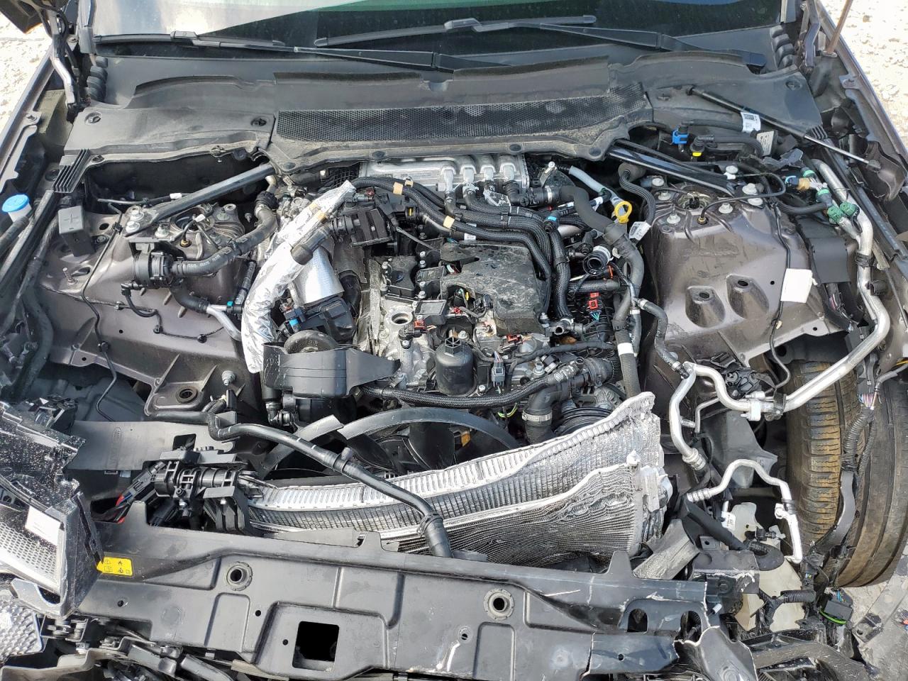 2024 Land Rover Discovery Metropolitan Edition VIN: SALRW4EU9R2492417 Lot: 65742475