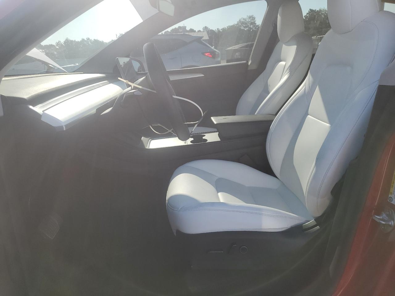 2022 Tesla Model Y VIN: 7SAYGDEE3NF518769 Lot: 64082465