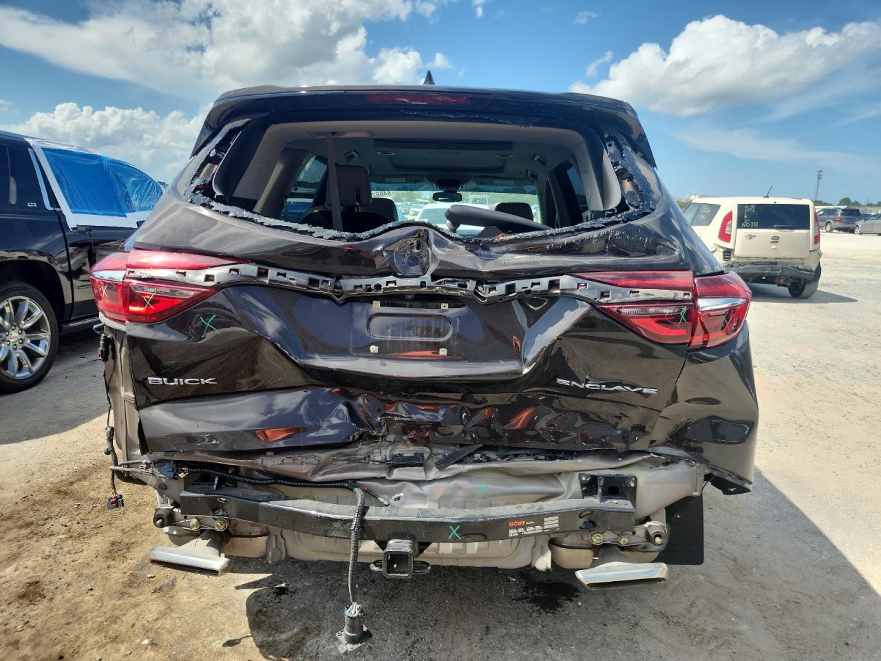 2018 Buick Enclave Premium VIN: 5GAERCKW9JJ244418 Lot: 64667935
