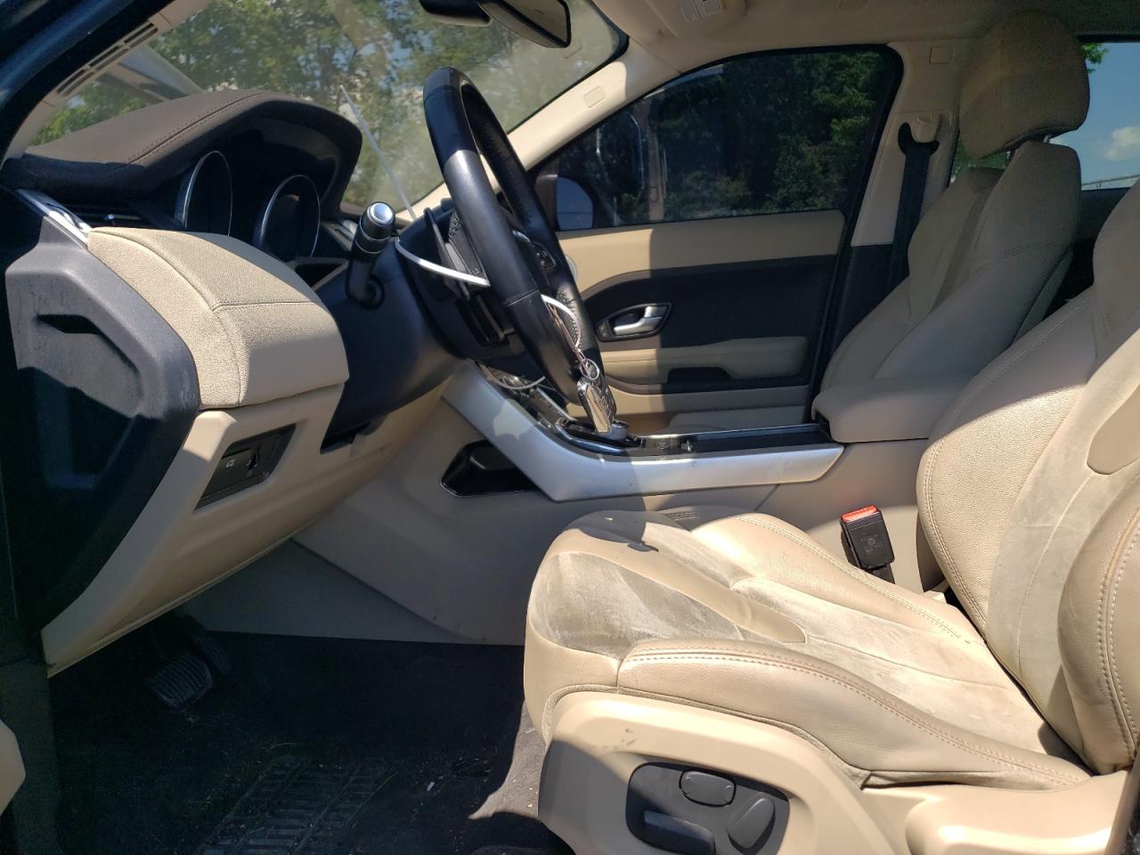 2015 Land Rover Range Rover Evoque Pure VIN: SALVN2BG4FH045040 Lot: 62842165