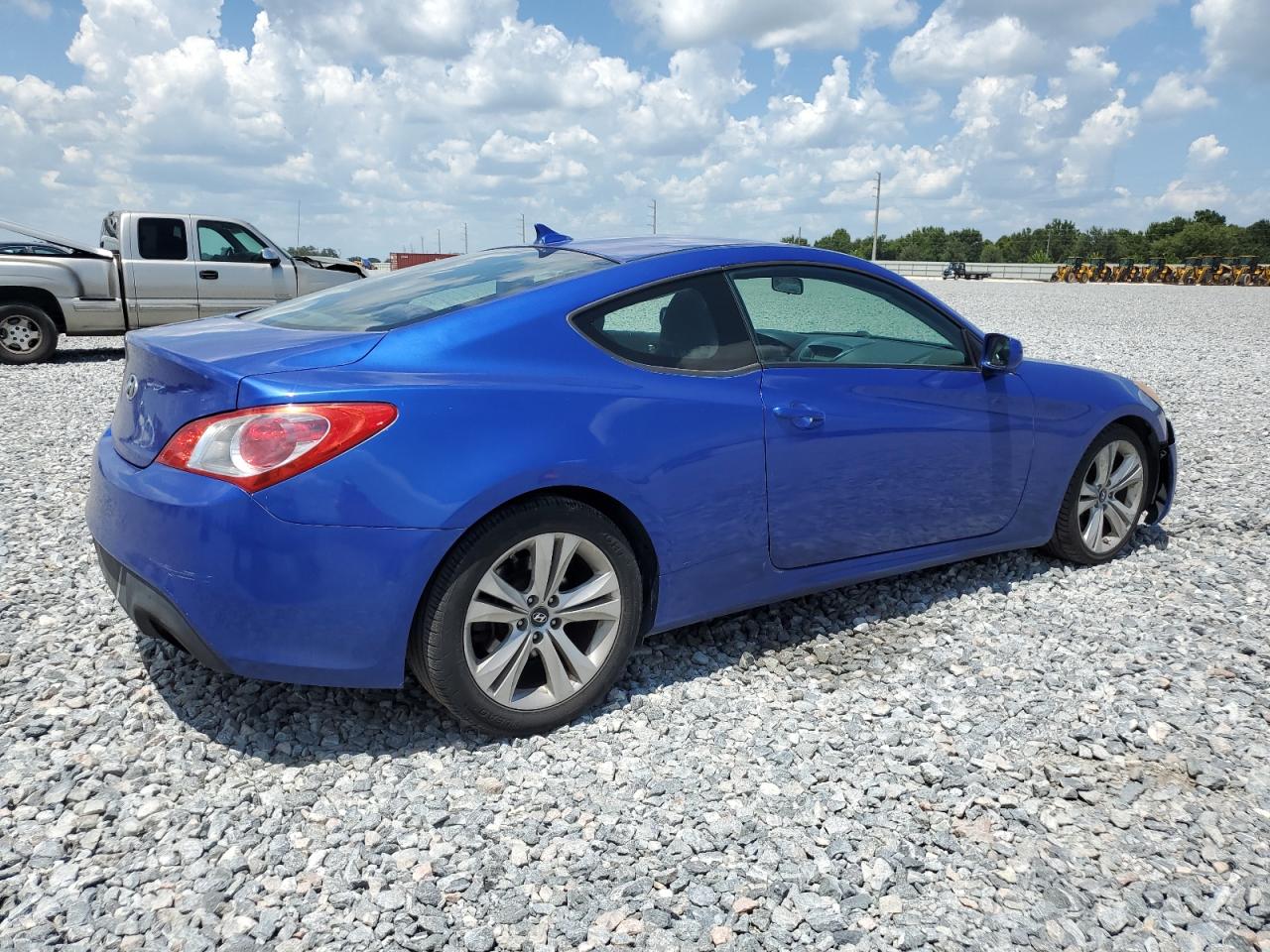 2011 Hyundai Genesis Coupe 2.0T VIN: KMHHT6KD4BU045060 Lot: 66513845