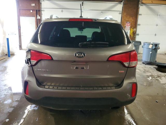  KIA SORENTO 2015 Silver
