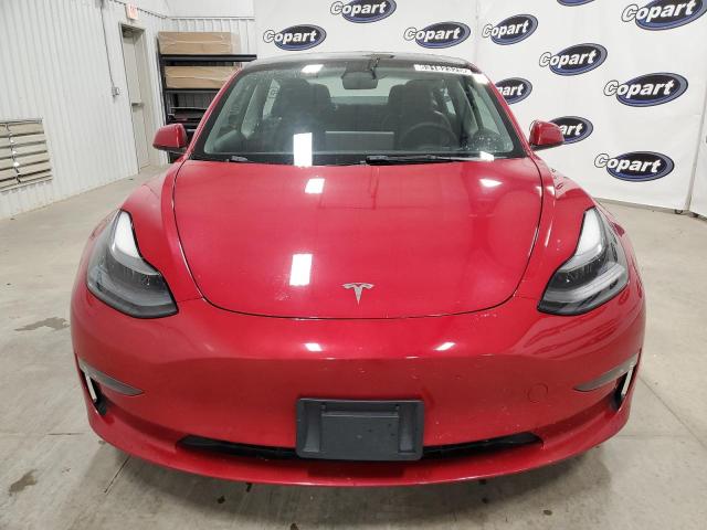  TESLA MODEL 3 2022 Czerwony