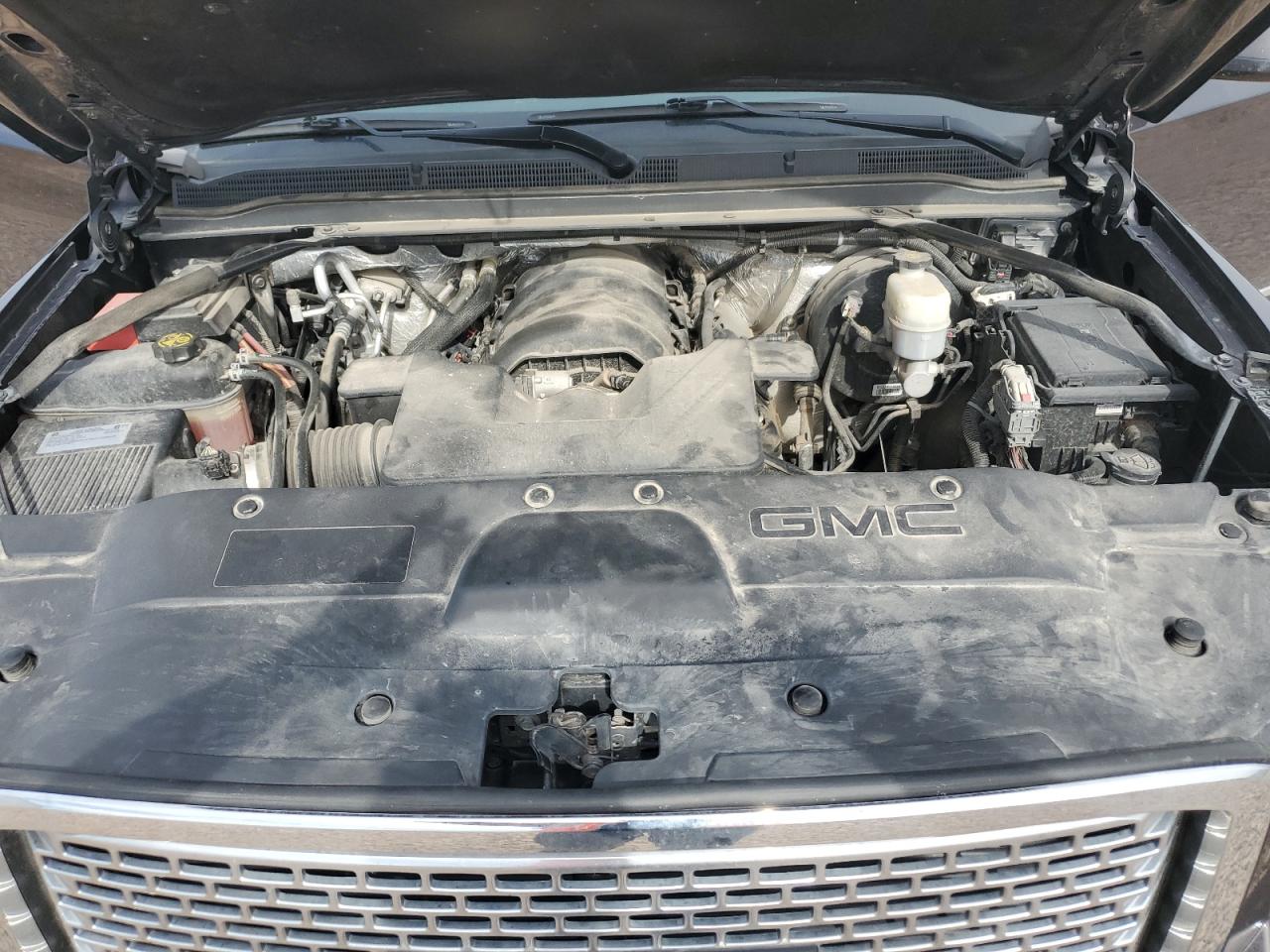 1gks2hkj1hr375267 1GKS2HKJ1HR375267 2017 GMC Yukon Xl Denali
