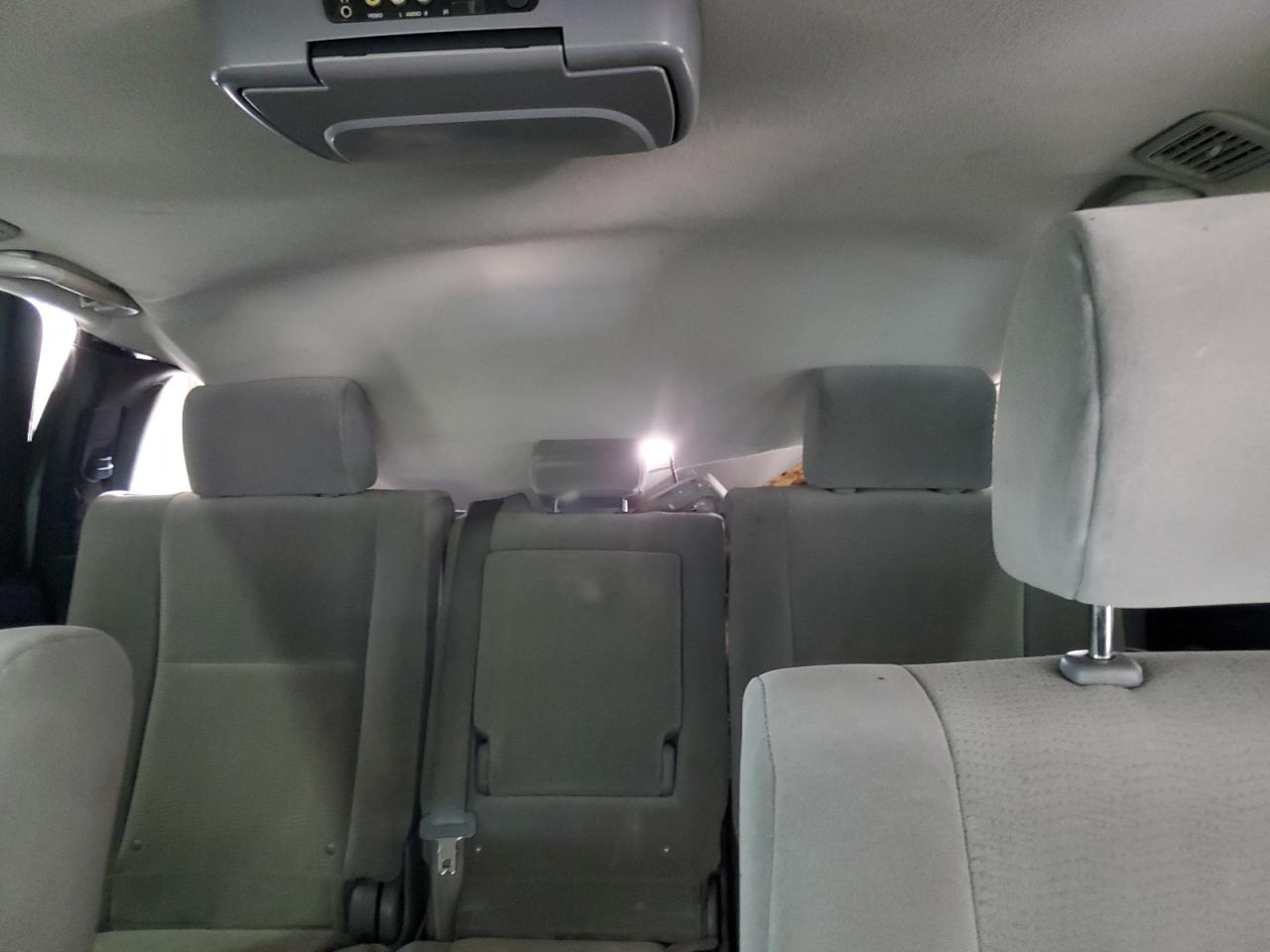 2008 Toyota Sequoia Sr5 VIN: 5TDBT64A98S000190 Lot: 64583705