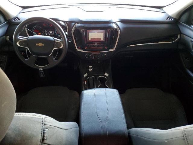  CHEVROLET TRAVERSE 2018 Srebrny