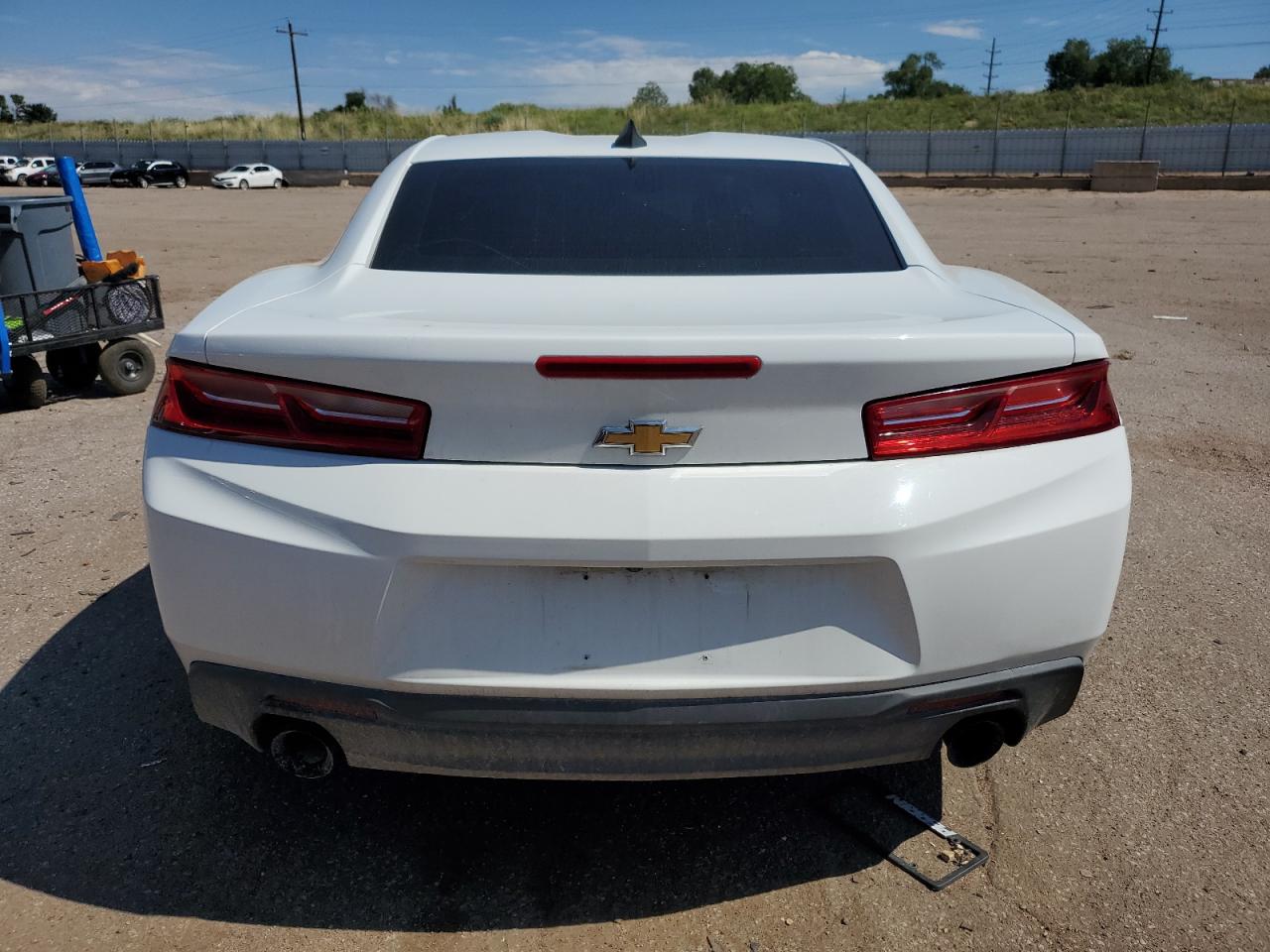 2018 Chevrolet Camaro Ls VIN: 1G1FA1RX6J0122062 Lot: 64812795
