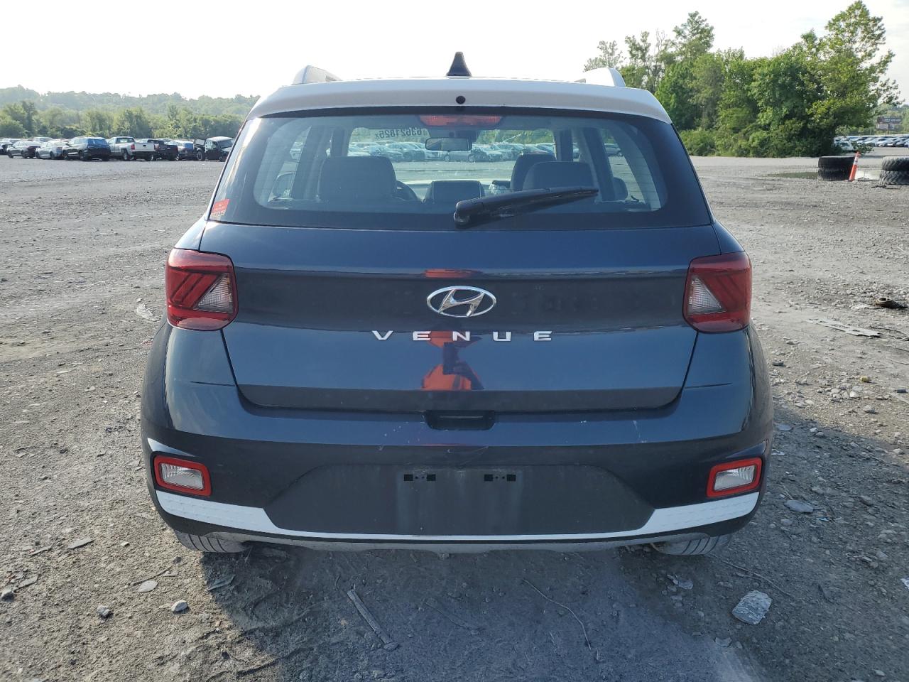 2021 Hyundai Venue Sel VIN: KMHRC8A34MU125549 Lot: 63621825
