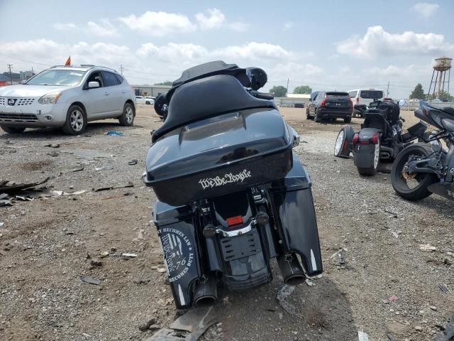 2016 HARLEY-DAVIDSON FLHX STREET GLIDE  