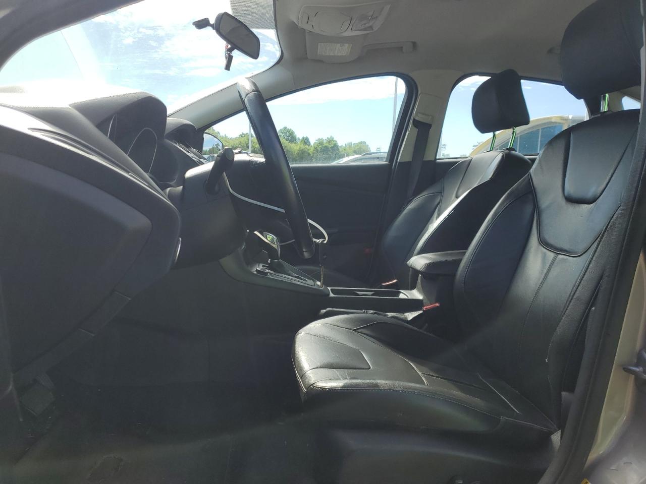 2015 Ford Focus Se VIN: 1FADP3F22FL283411 Lot: 65126655