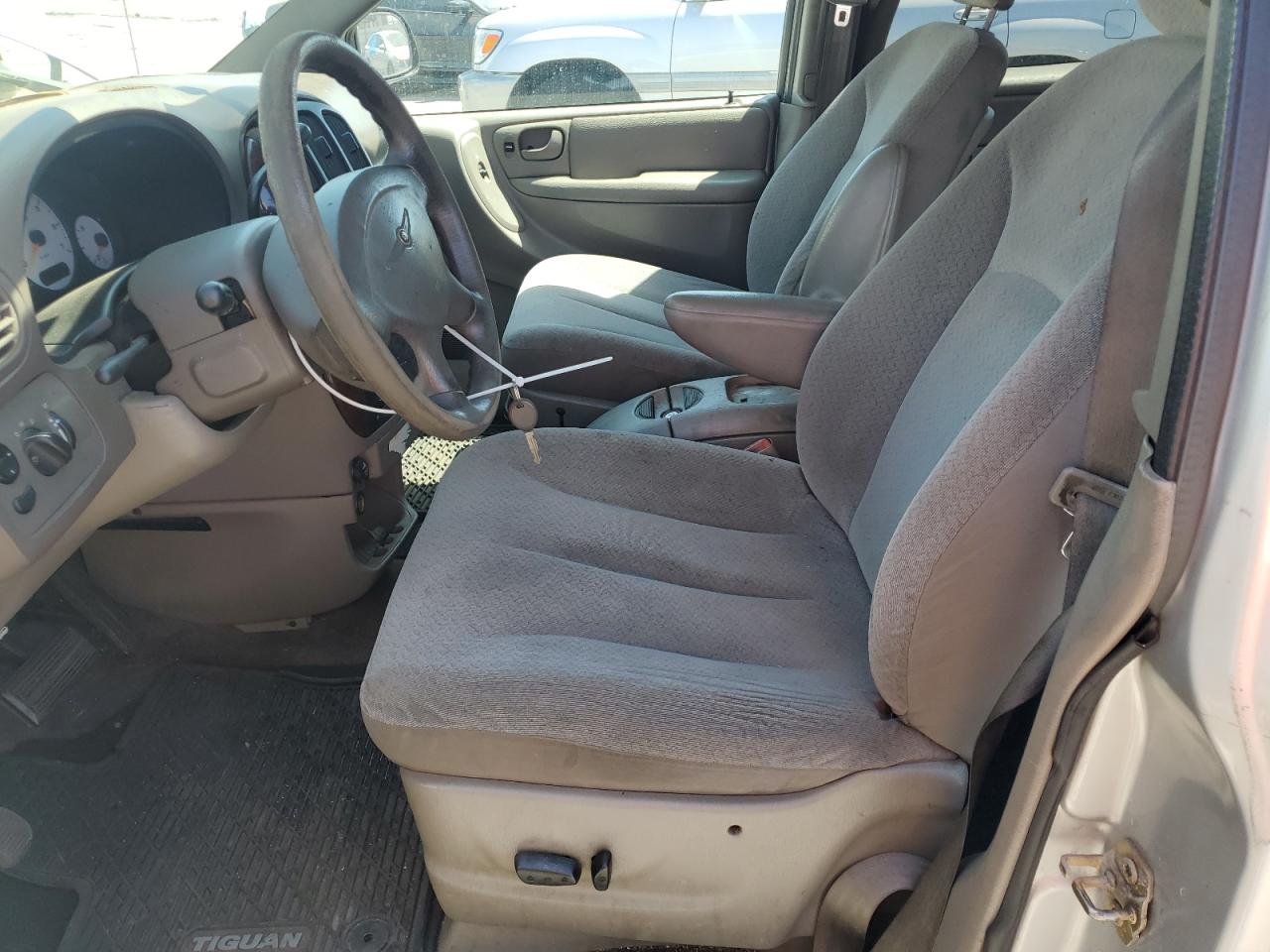 2003 Chrysler Town & Country Lx VIN: 2C4GP44L13R191413 Lot: 63715365