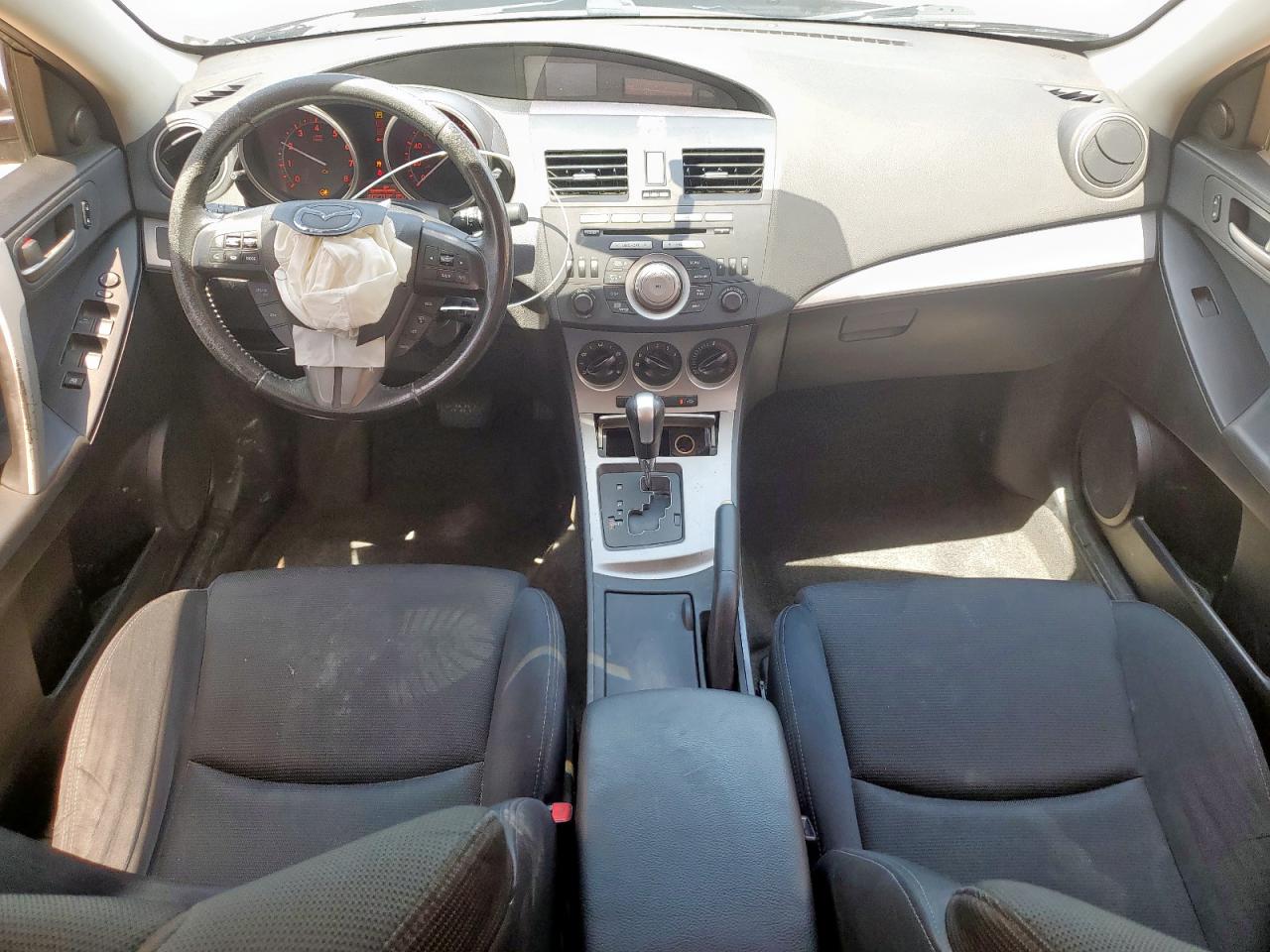 2010 Mazda 3 S VIN: JM1BL1S50A1231054 Lot: 64692555