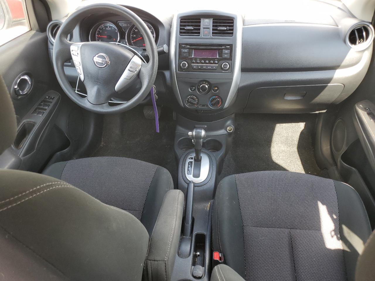 2018 Nissan Versa S VIN: 3N1CN7AP2JK403820 Lot: 66798165