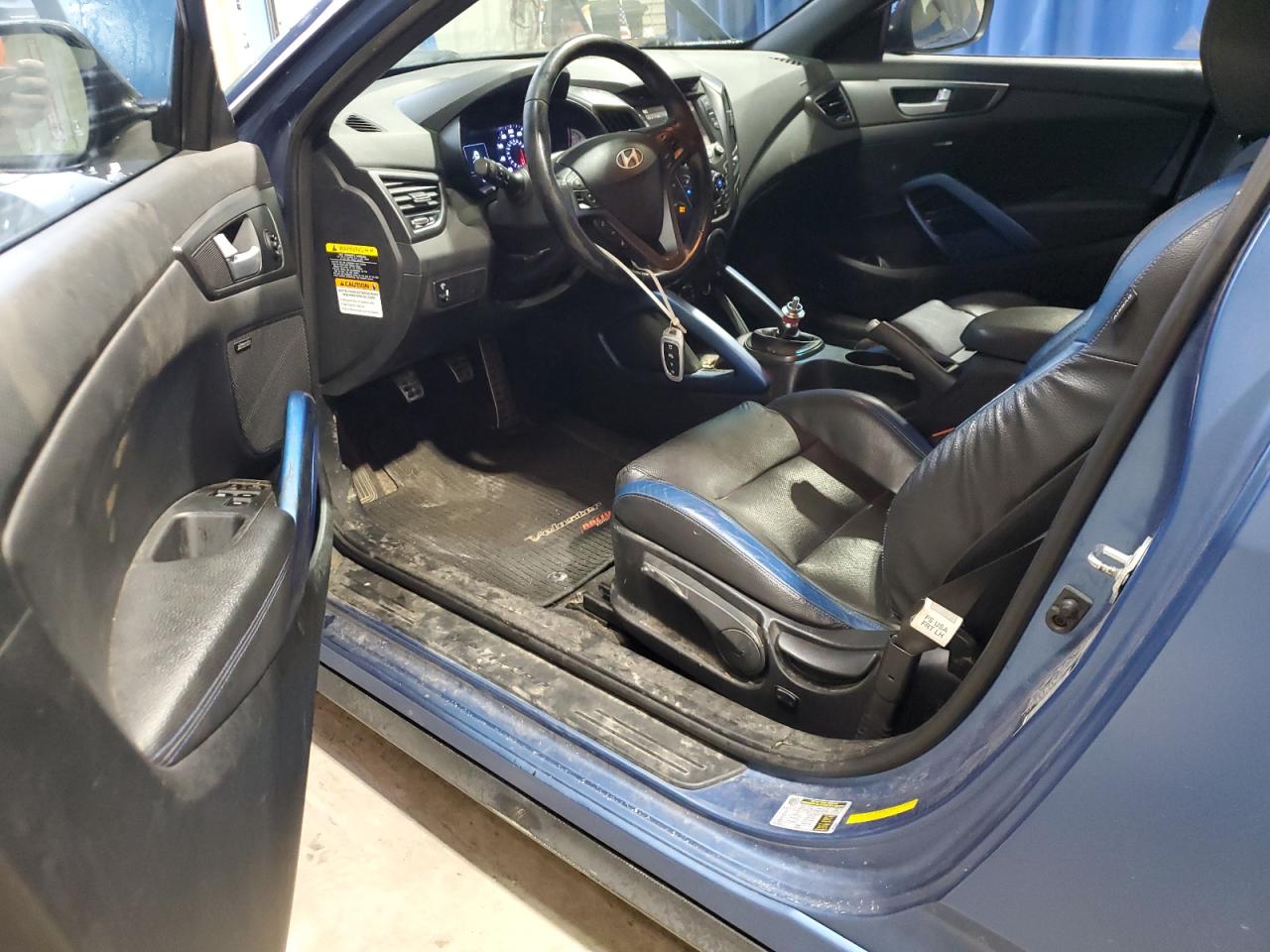 2016 Hyundai Veloster Turbo VIN: KMHTC6AE3GU262143 Lot: 64102865