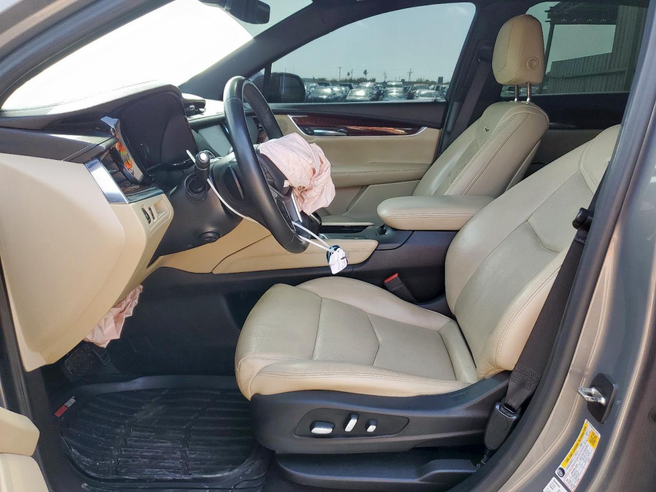 2018 Cadillac Xt5 Luxury VIN: 1GYKNCRS4JZ144819 Lot: 65261675