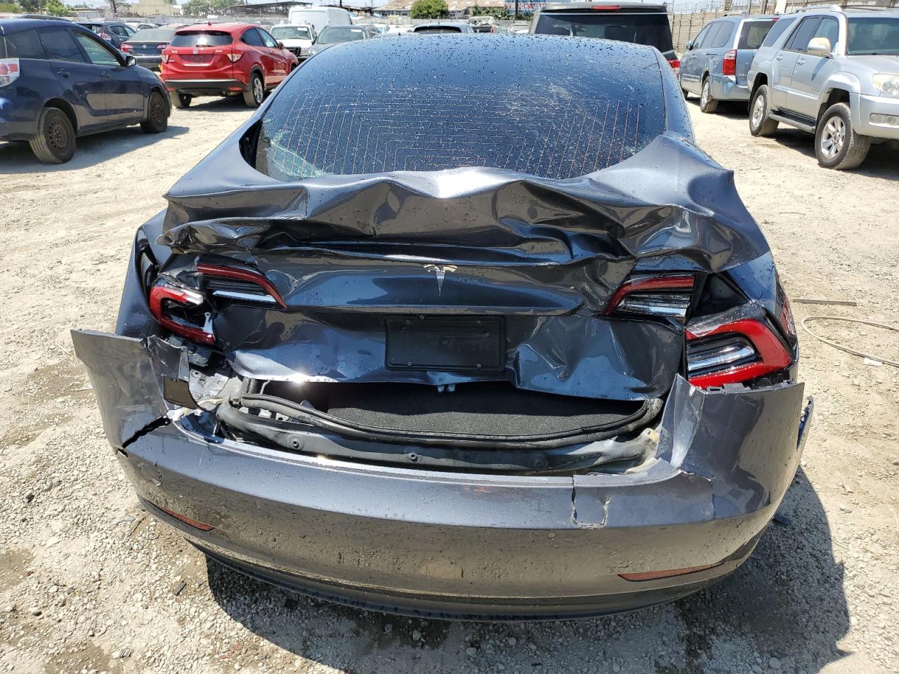 2019 Tesla Model 3 VIN: 5YJ3E1EA8KF476006 Lot: 63709005