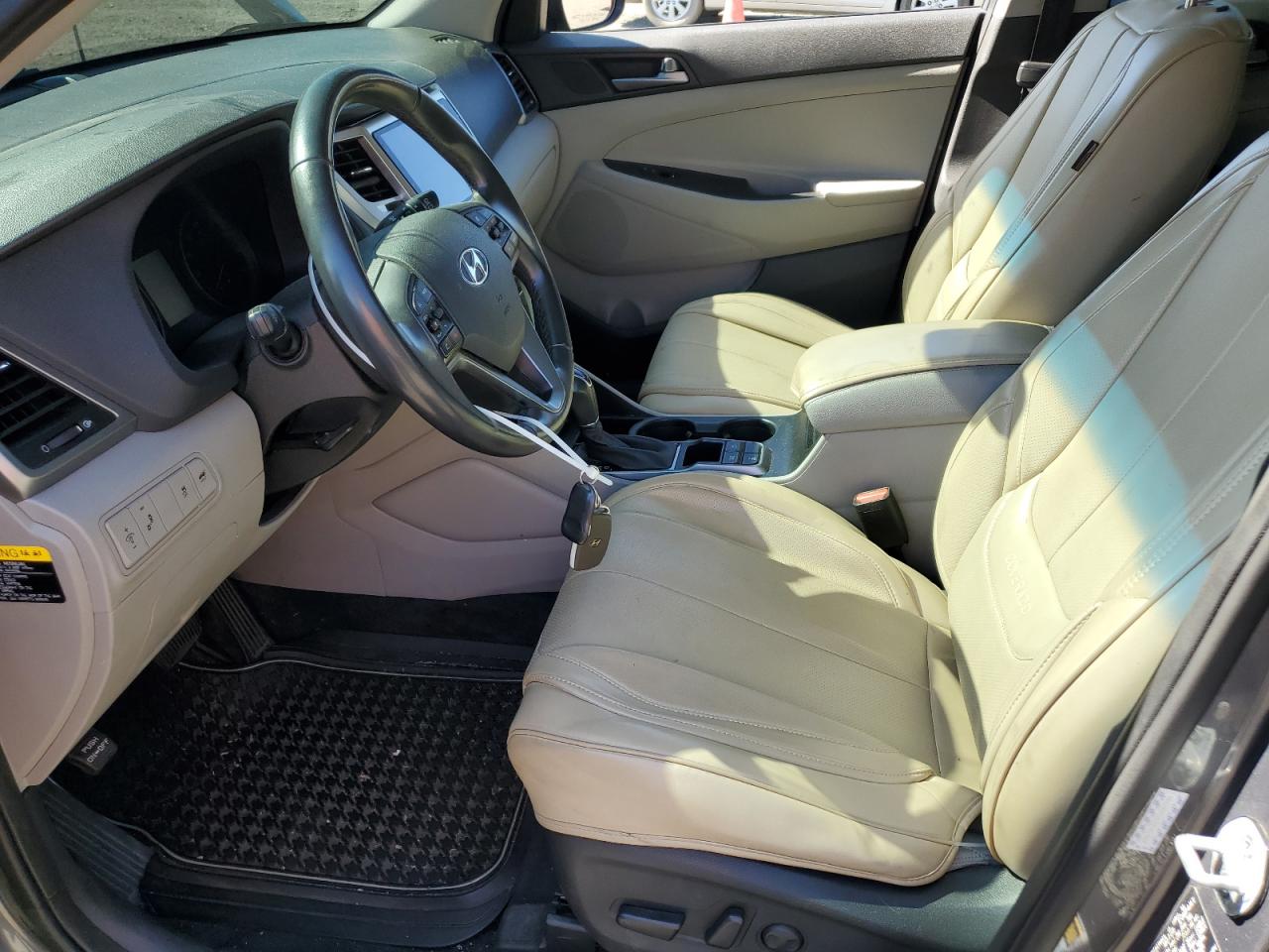 km8j3ca29gu087084 KM8J3CA29GU087084 2016 Hyundai Tucson Limited