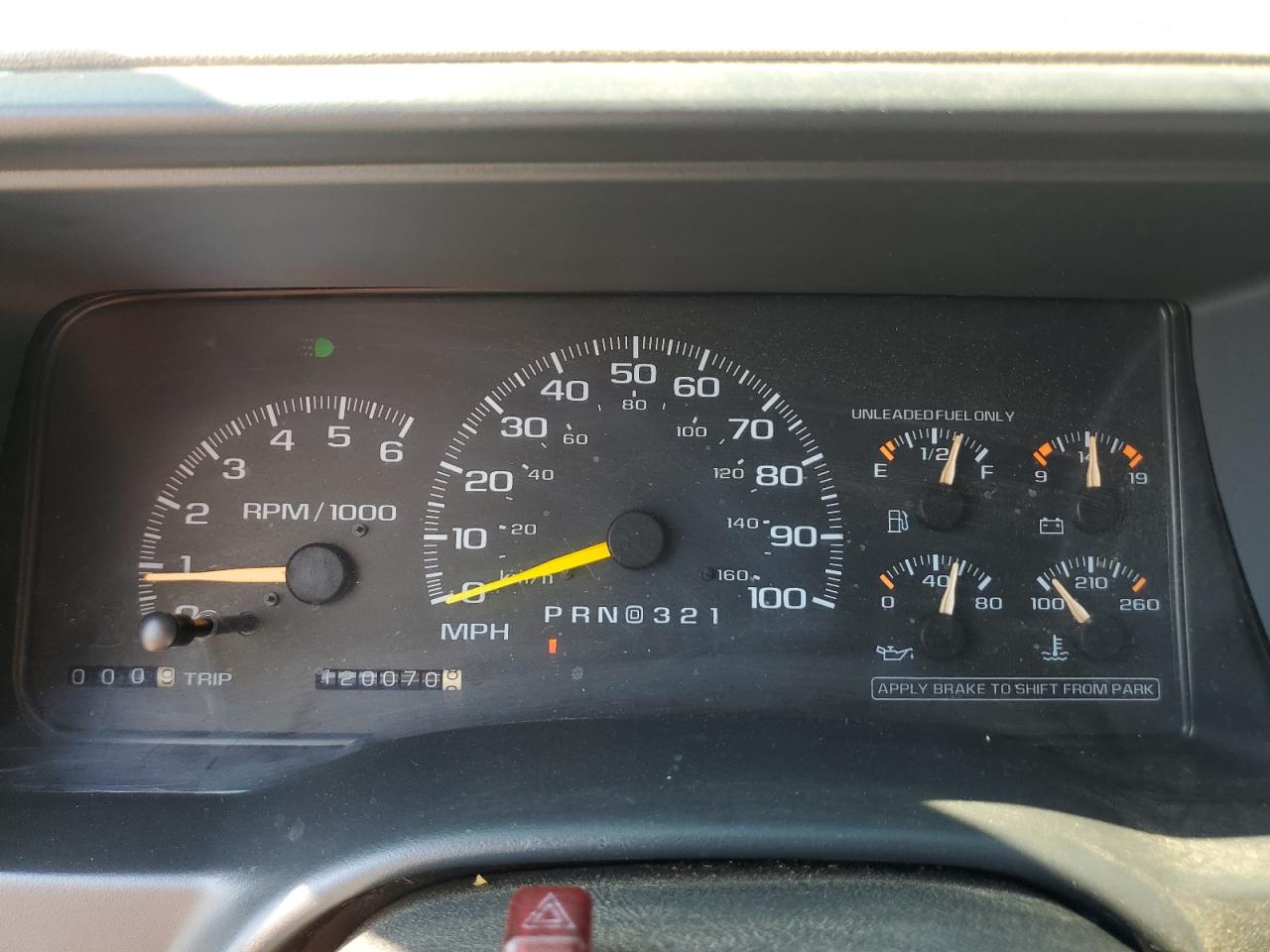 1997 GMC Suburban K1500 VIN: 1GKFK16R0VJ754358 Lot: 63866125