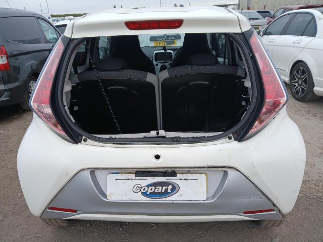 2016 TOYOTA AYGO X-PUR
