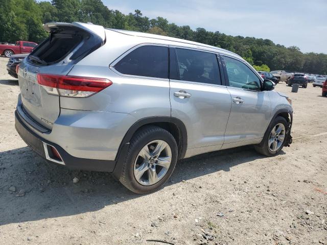  TOYOTA HIGHLANDER 2018 Silver