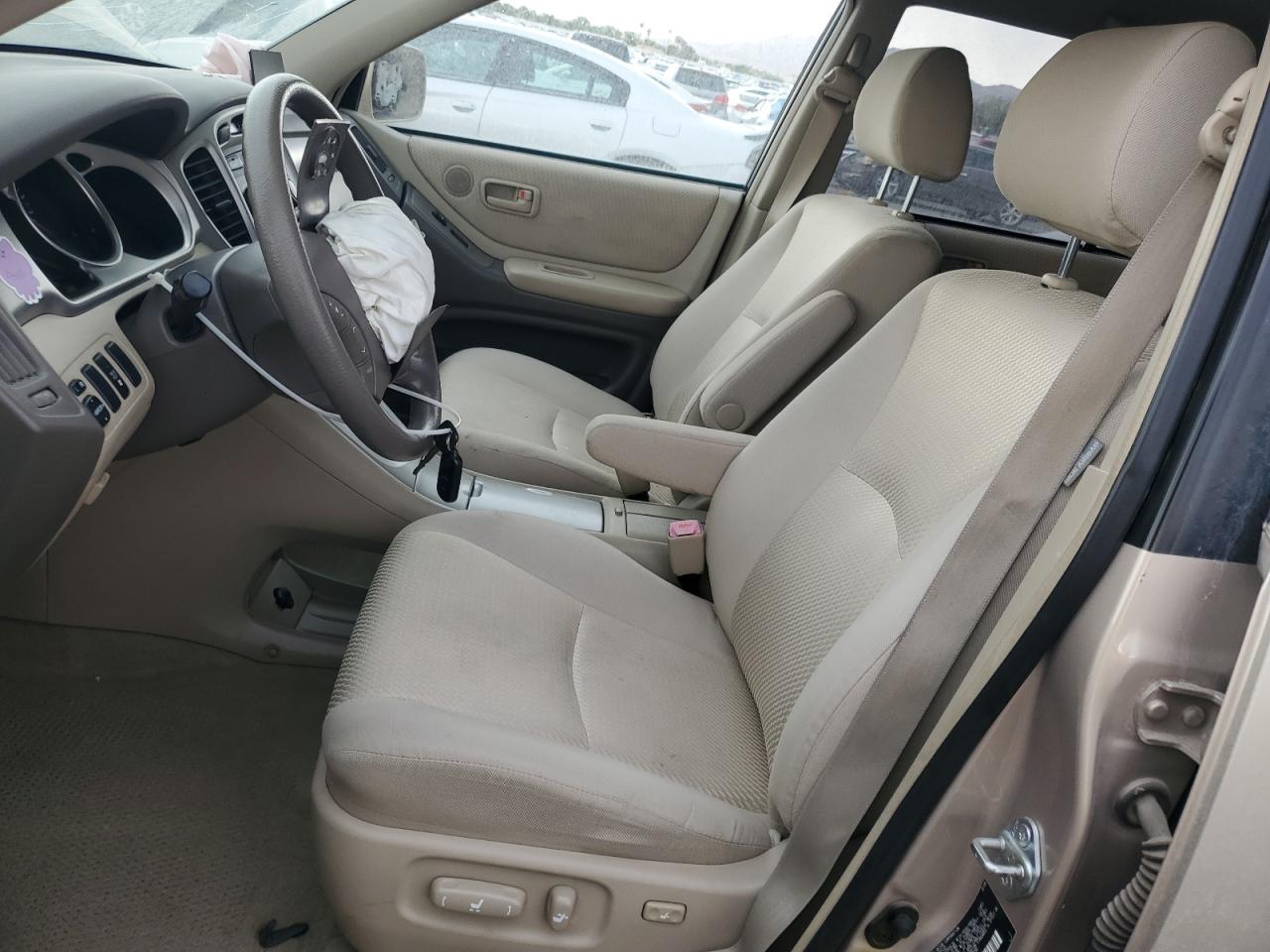 2005 Toyota Highlander Limited VIN: JTEEP21AX50099143 Lot: 63523565