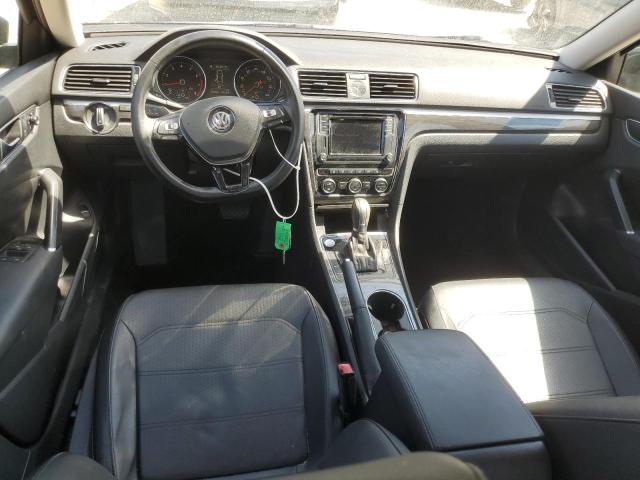  VOLKSWAGEN PASSAT 2017 Black