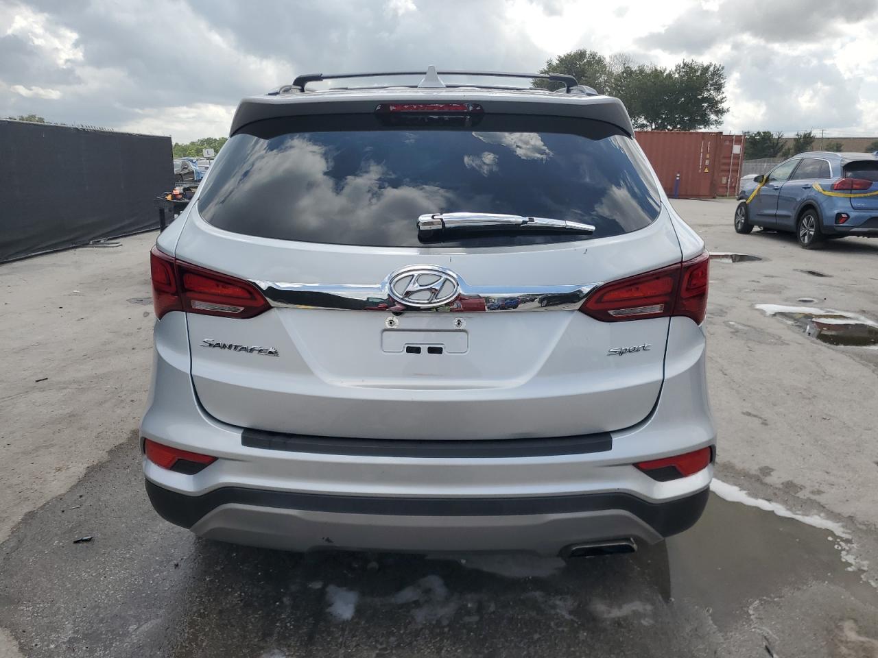 5XYZU3LB5JG537307 2018 Hyundai Santa Fe Sport
