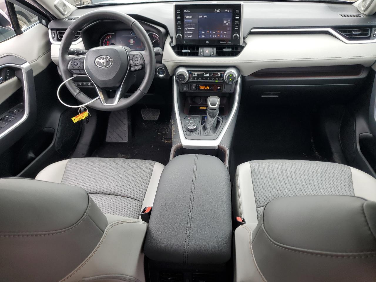 2022 Toyota Rav4 Limited VIN: 2T3N1RFV2NC266957 Lot: 63677945